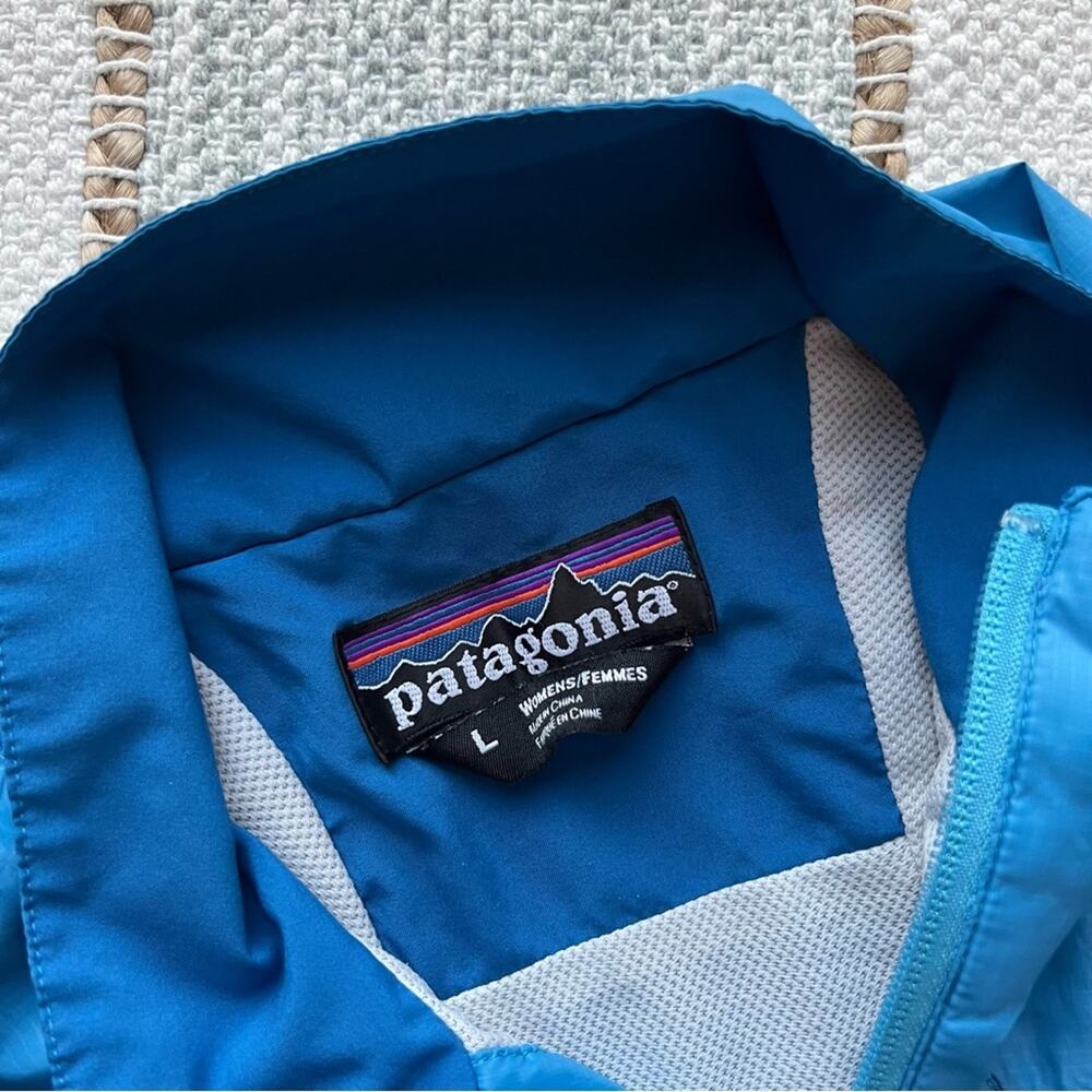 Patagonia Blue Long Sleeves Lightweight Zip Up Jacket Women’s Size Large - Picture 9 of 11